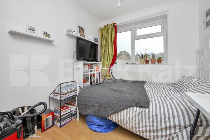 			NEW INSTRUCTION , 4 Bedroom, 1 bath, 1 reception Apartment			 Olney Road, Kennington/ Elephant and Castle